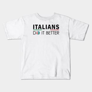 ALFA ROMEO - ITALIANS DO IT BETTER (visit:  fmDisegno.redbubble.com for full range) Kids T-Shirt